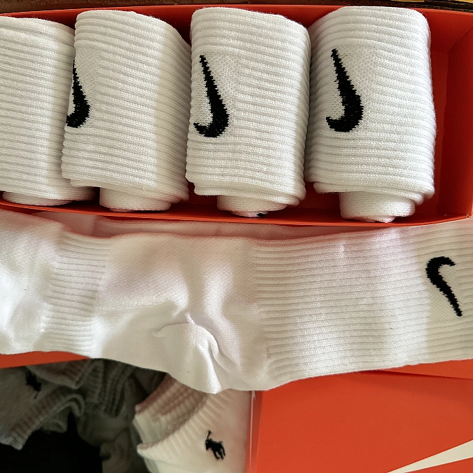 Nike High Crew Socks 5 Pairs With Box